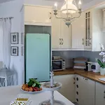 Villa Milos Retreat Fusion