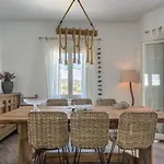Villa Milos Retreat Fusion