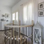 Villa Milos Retreat Fusion Zefiria