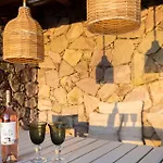 Milos Retreat Fusion Villa