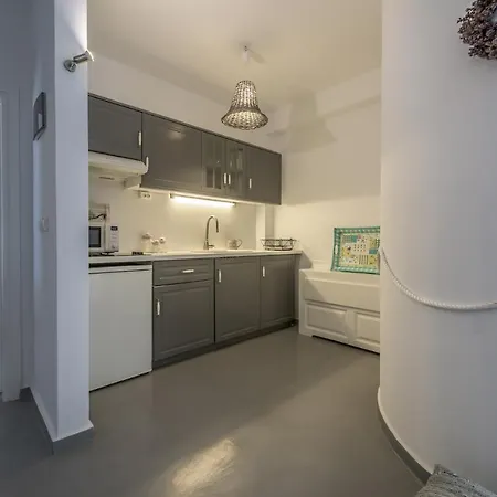 Milos Retreat Fusion Villa