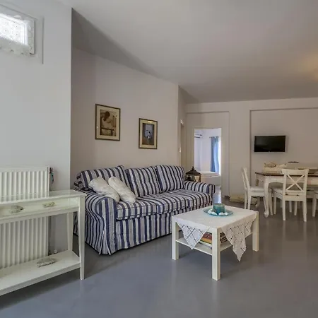Milos Retreat Fusion Villa Zefiría