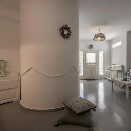 Villa Milos Retreat Fusion *