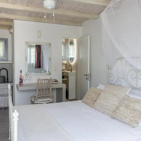 Milos Retreat Fusion Villa